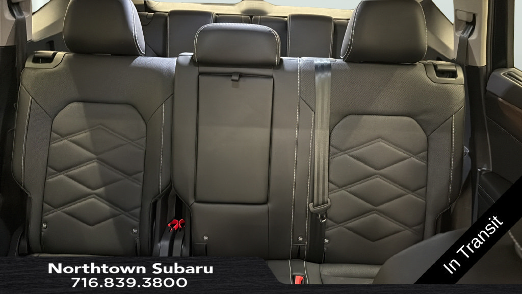 Used 2025 Volkswagen Atlas SE AWD/4WD image 18