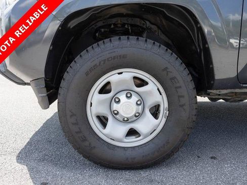 Used 2021 Toyota Tacoma SR image 5