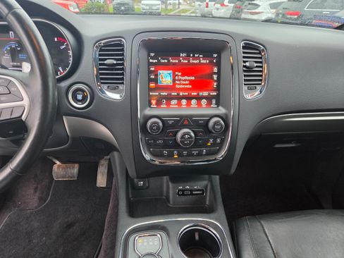 Used 2017 Dodge Durango GT w/ Blacktop Package AWD/4WD image 9