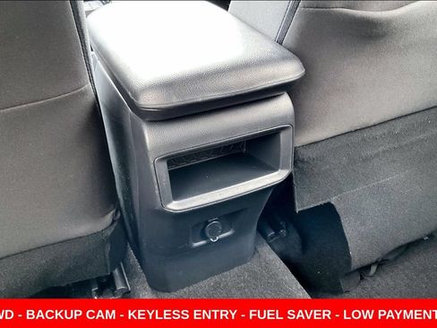 Used 2020 Toyota RAV4 LE w/ All Weather Liner Package AWD/4WD image 10