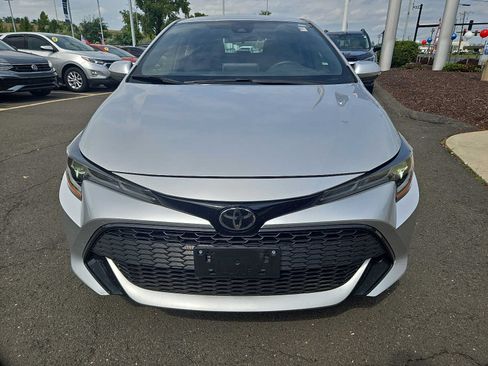Used 2019 Toyota Corolla SE FWD image 2