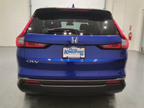 Used 2023 Honda CR-V EX-L image 6