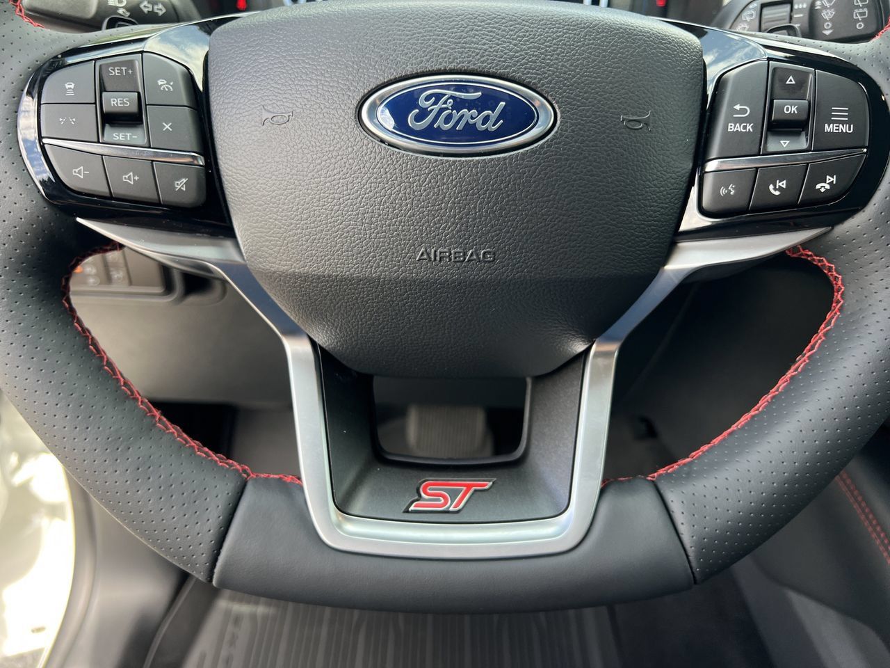 New 2026 Ford Explorer ST w/ Sun And Sound Package AWD/4WD image 9