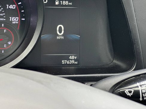Used 2023 Hyundai Elantra SEL FWD image 27