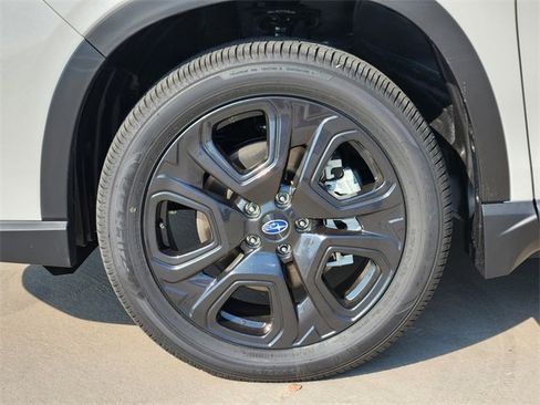 New 2025 Subaru Ascent Bronze Edition image 7