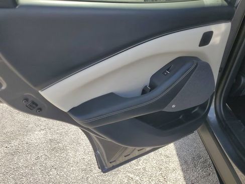 Certified 2021 Ford Mustang Mach-E Premium image 13