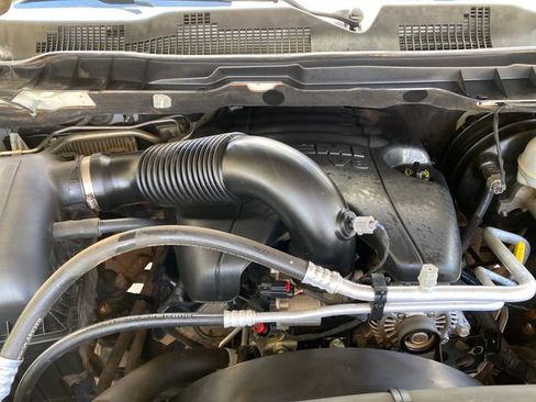 Used 2017 RAM 1500 Laramie AWD/4WD image 26