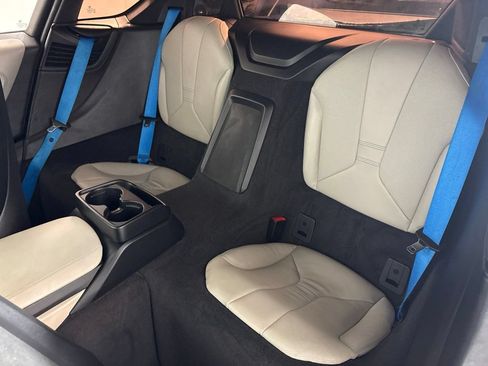 Used 2014 BMW i8 AWD/4WD image 27