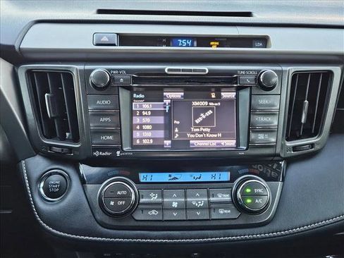 Used 2014 Toyota RAV4 Limited image 13