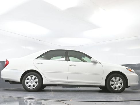 Used 2003 Toyota Camry LE FWD image 24