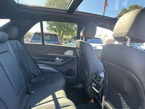 Used 2025 Mercedes-Benz GLE 350 4MATIC image 29