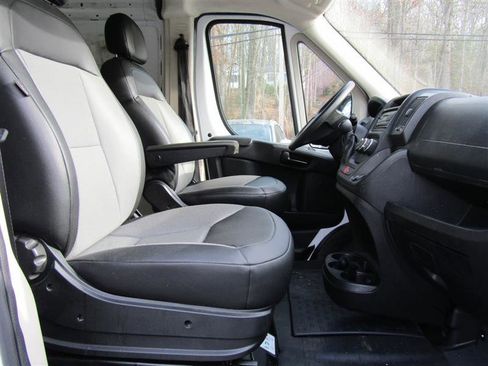 Used 2017 RAM ProMaster 2500 image 19