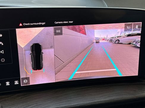 New 2025 Audi Q5 Premium Plus image 17