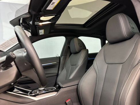 Certified 2023 BMW i4 eDrive40 w/ Premium Package RWD image 15