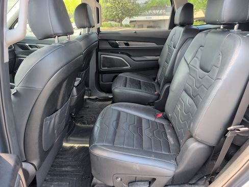 Used 2020 Kia Telluride SX w/ SX Prestige Package AWD/4WD image 7