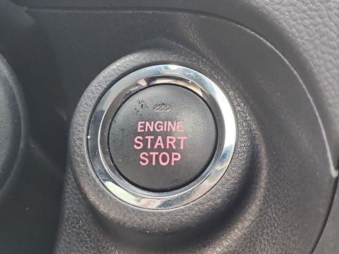 Used 2022 Subaru Forester Limited image 23