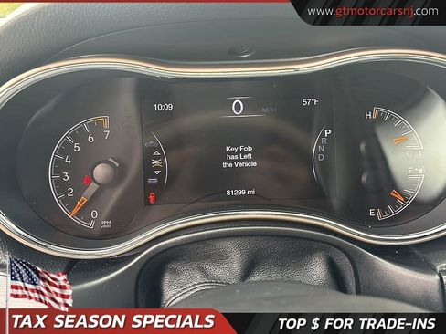 Used 2016 Jeep Grand Cherokee Laredo 75th Anniversary image 25