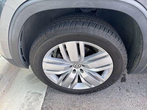 Used 2019 Volkswagen Atlas SEL image 11