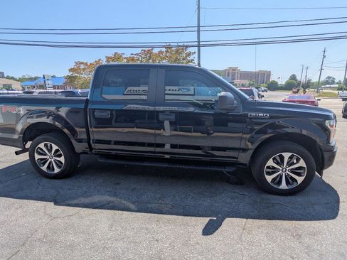 Used 2020 Ford F150 XL w/ Equipment Group 101A Mid AWD/4WD image 4