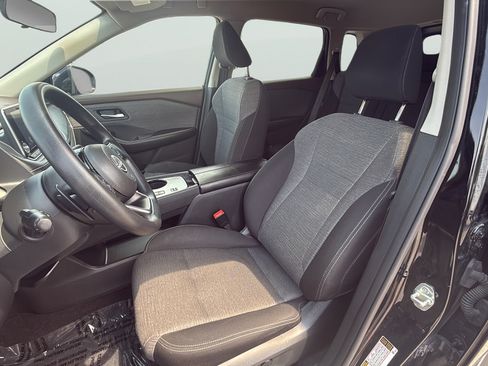 Used 2023 Nissan Rogue SV FWD image 23