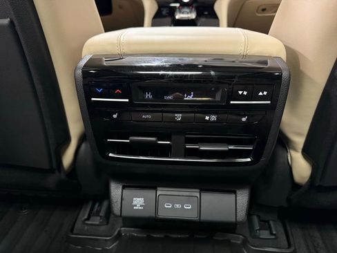 Used 2026 Acura MDX SH-AWD w/ Advance Package image 20