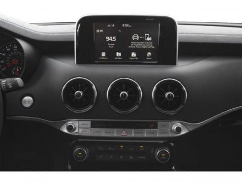 Used 2018 Kia Stinger image 13