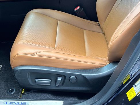 Certified 2022 Lexus RX 450hL AWD w/ Premium Package image 22