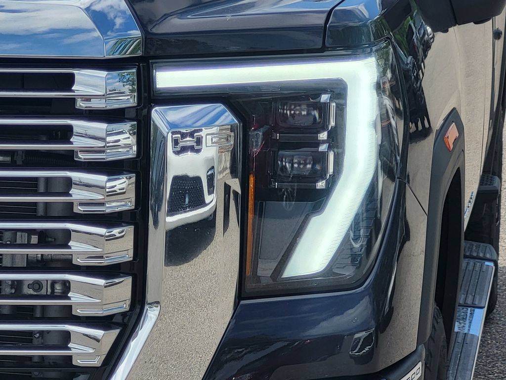 New 2025 GMC Sierra 2500 Denali w/ Denali Reserve Package AWD/4WD image 39