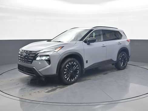 Used 2026 Nissan Rogue Dark Armor FWD image 4