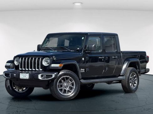 Used 2020 Jeep Gladiator Overland image 1