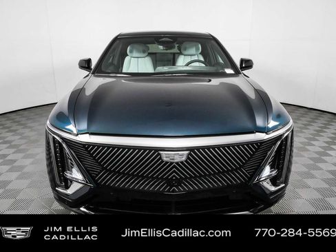 Used 2025 Cadillac Lyriq Luxury AWD/4WD image 27