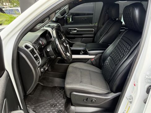Used 2019 RAM 1500 Big Horn AWD/4WD image 13