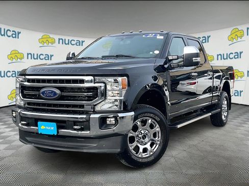 Used 2022 Ford F350 Lariat w/ Chrome Package image 3