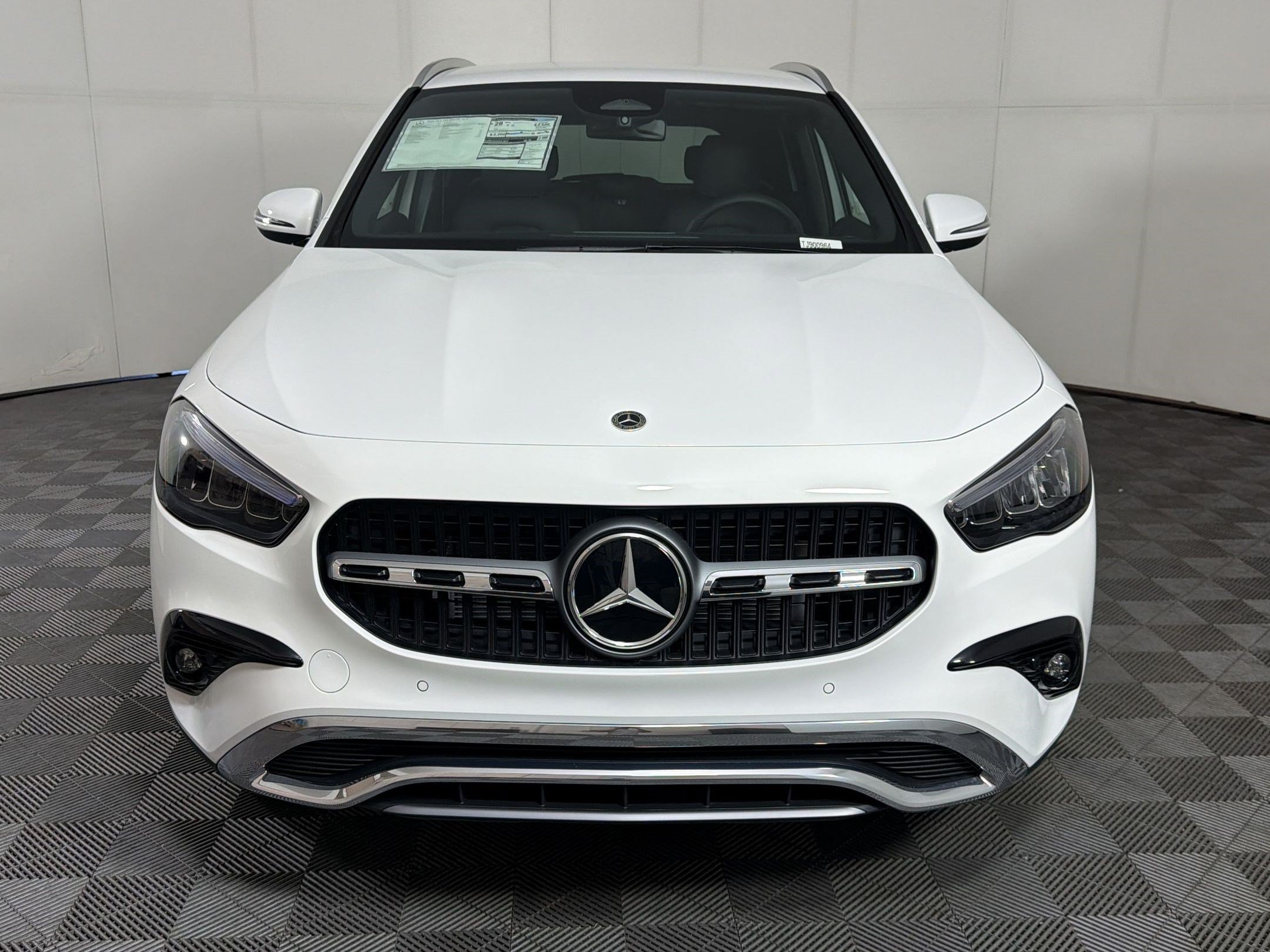 Used 2026 Mercedes-Benz GLA 250 4MATIC image 6