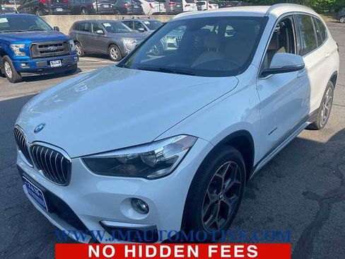 Used 2018 BMW X1 xDrive28i AWD/4WD image 1