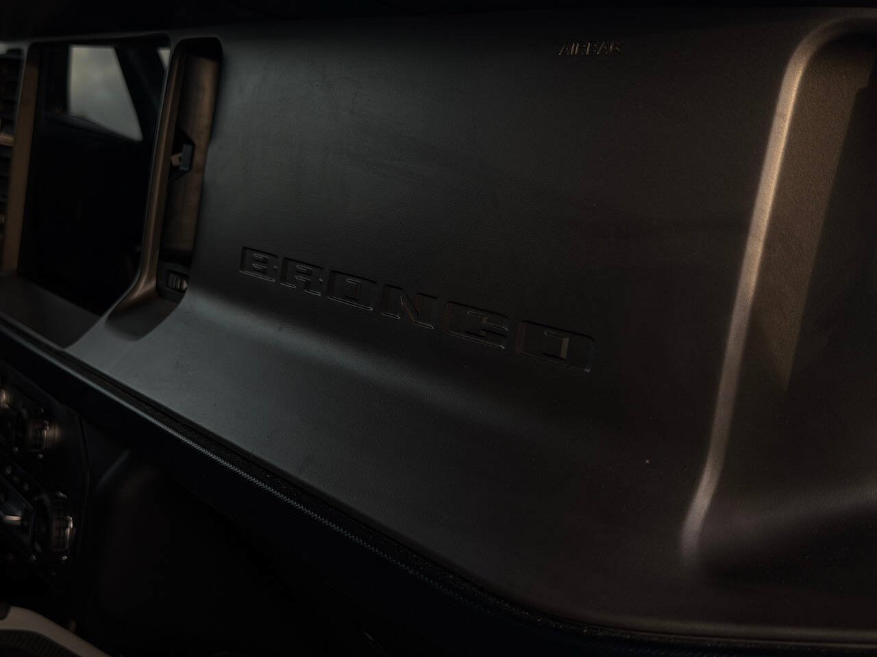 Used 2023 Ford Bronco Outer Banks AWD/4WD image 18