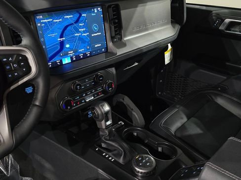 New 2025 Ford Bronco Badlands AWD/4WD image 21