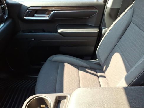 Used 2023 Chevrolet Silverado 1500 LT image 24