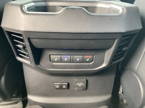 Used 2022 Toyota Tundra Platinum image 20