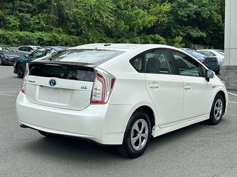 Used 2012 Toyota Prius Three FWD image 4
