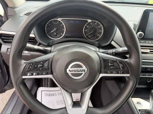 Used 2019 Nissan Altima 2.5 S AWD/4WD image 15