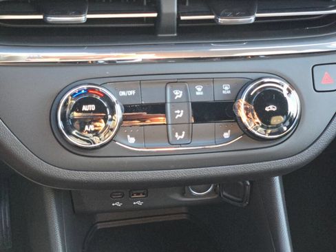 New 2026 Buick Envista Preferred w/ Convenience I Package FWD image 31