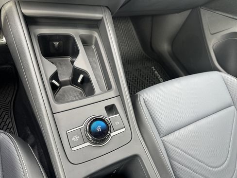 Used 2026 Volkswagen Tiguan SE R-Line image 19