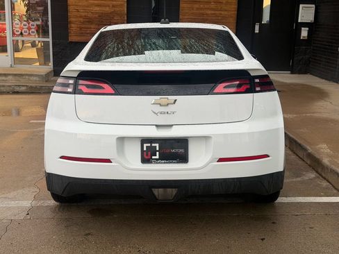Used 2015 Chevrolet Volt FWD image 13