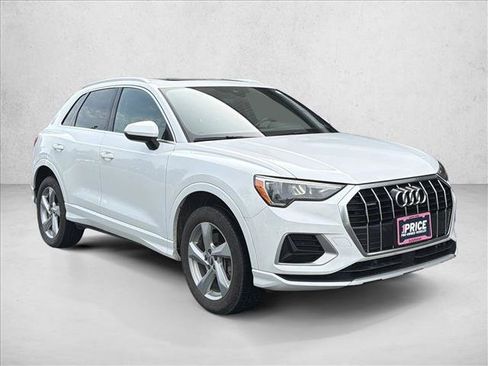 Used 2019 Audi Q3 2.0T Premium AWD/4WD image 3