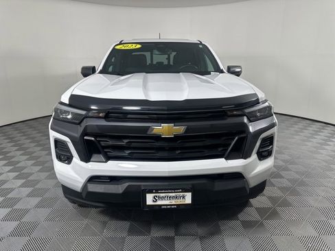 Used 2023 Chevrolet Colorado LT w/ LT Convenience Package III image 8