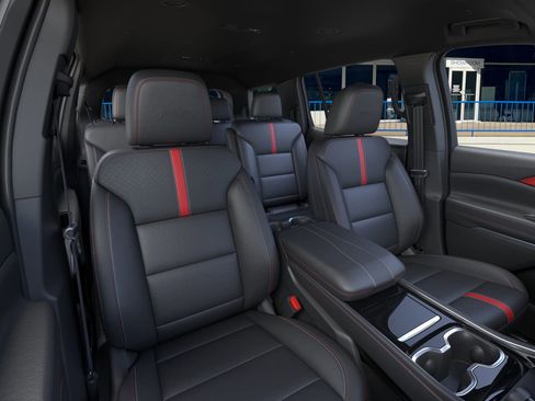 New 2026 Chevrolet Traverse RS image 16