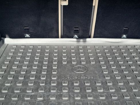 Used 2020 Mercedes-Benz GLC 43 AMG 4MATIC image 29