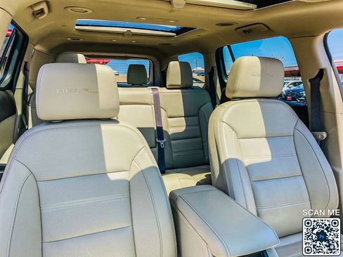 Used 2017 GMC Acadia Denali w/ Technology Package image 35