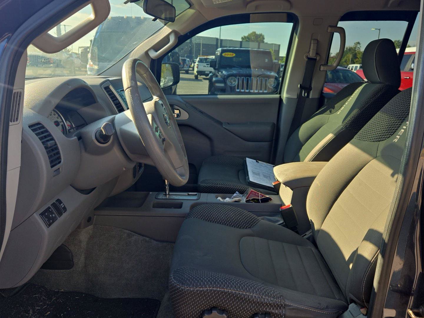 Used 2016 Nissan Frontier Desert Runner RWD image 16